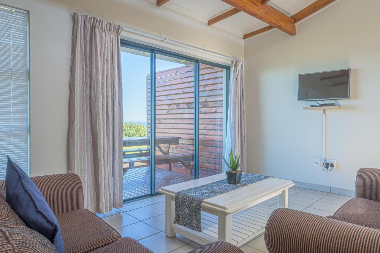 Fynbos Golf And Country Estate Hotel Eersterivierstrand Exterior photo
