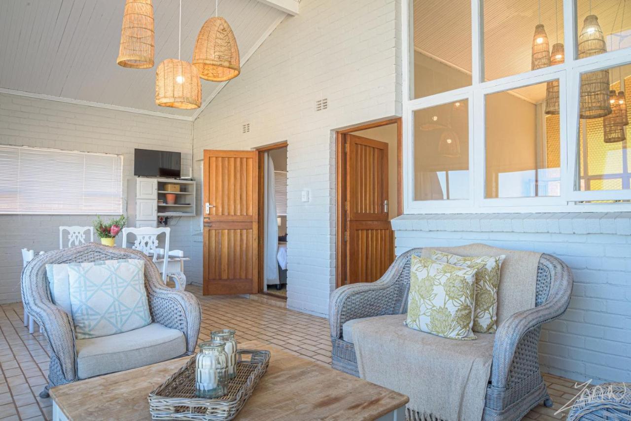 Fynbos Golf And Country Estate Hotel Eersterivierstrand Exterior photo